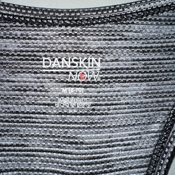 Lot of 2 Danskin Now Women’s Medium 8-10 Black, Grey, Blue Athletic Tank Workout - Picture 3 of 10
